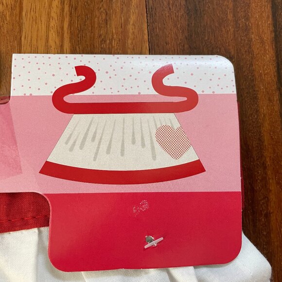 NEW Two Half / Waist Heart Aprons - Picture 2 of 5